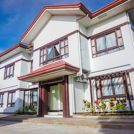 Veranda Hotel Paoay エクステリア 写真