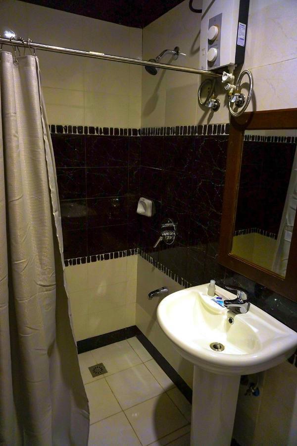 Veranda Hotel Paoay エクステリア 写真