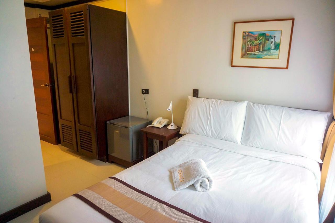 Veranda Hotel Paoay エクステリア 写真